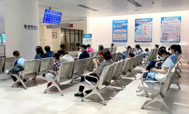 孩子发热,什么时候需要去医院?家长们请牢记这几点