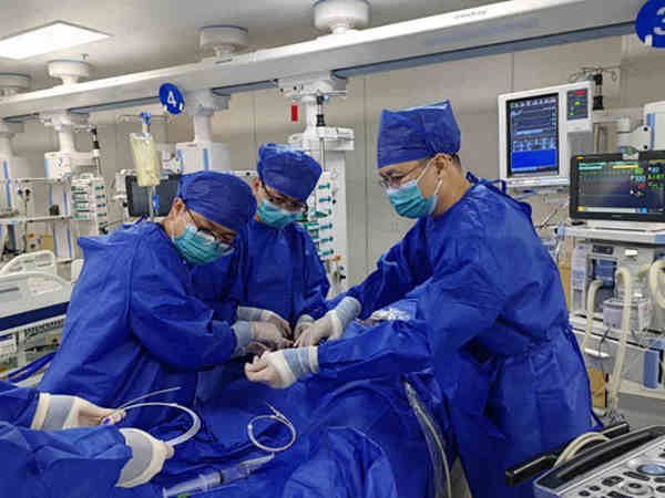 七旬老人突发急性心肌梗死 | 老虎机app
多学科联合救治创造“心”奇迹