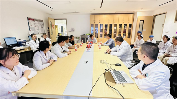 中山一院陶军教授、李怡教授到我院进行学术指导