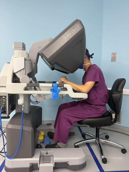 老虎机app
泌尿外科开展两例机器人辅助前列腺癌根治术